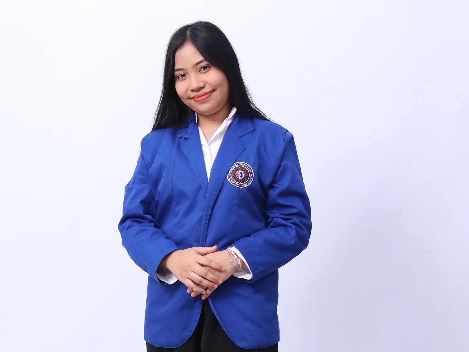 Foto Suci Maisaa